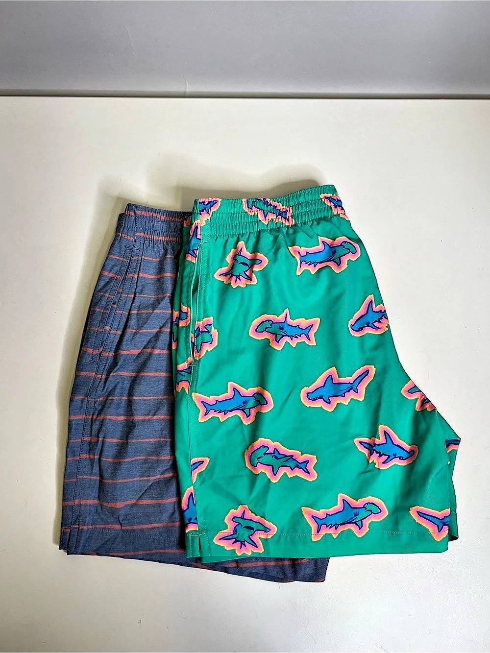 Pair of chubbies The Apex Swimmers Hammerhead Shark Print Swim Trunks Large